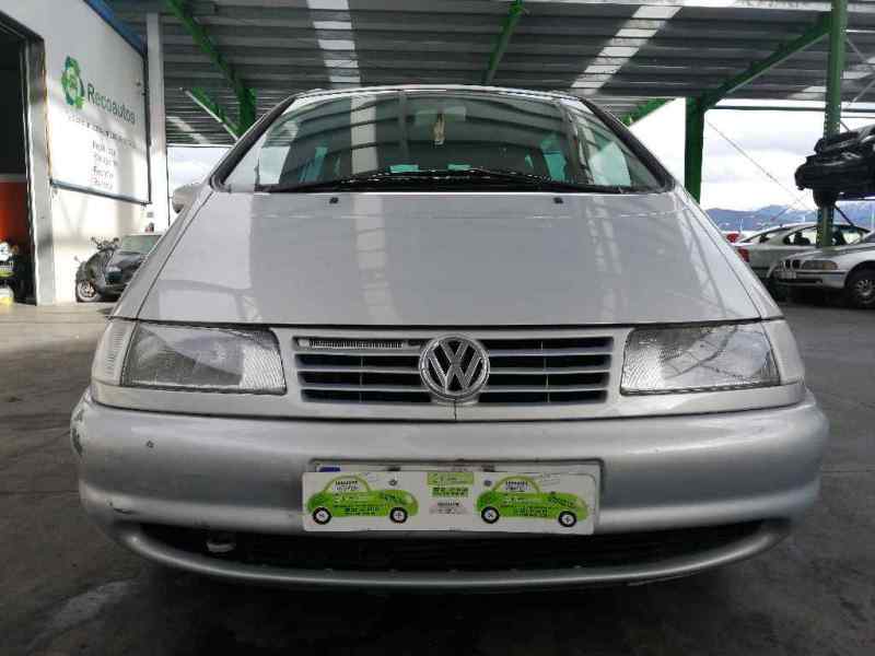 NISSAN Sharan 1 generation (1995-2010) Radiateur de refroidisseur intermédiaire LR+0823856 19721370