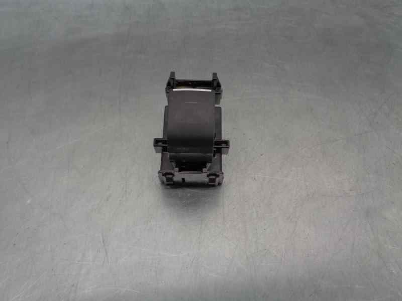 TOYOTA Corolla 12 generation E210 (2019-2024) Front Right Door Window Switch 193354 24108725