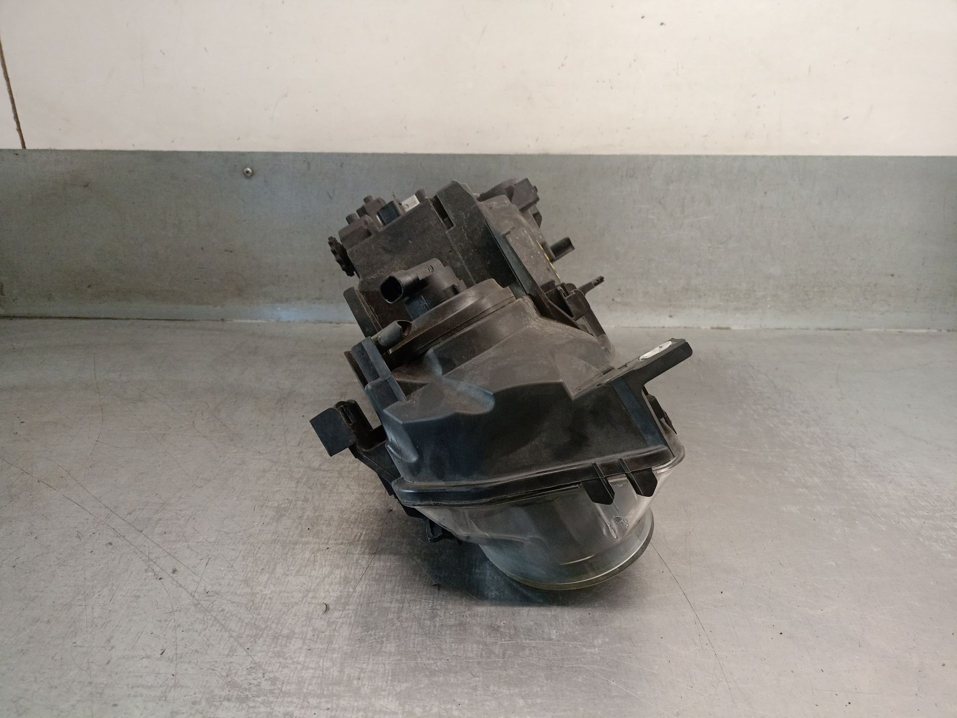 Faro derecho N42B18A 63126901970 de Bmw 3 compact (e46) 2001-2005 115 CV - pieza usada