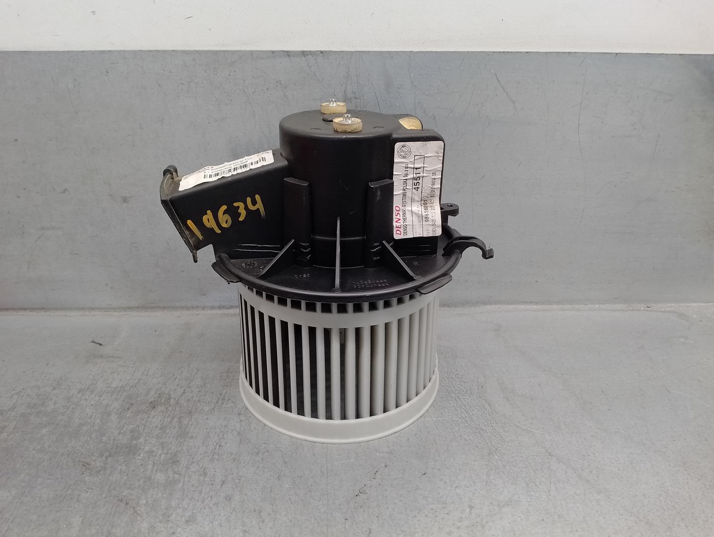 FORD Ka 2 generation (2008-2020) Нагревательный вентиляторный моторчик салона 98616861, 1751266, DENSO 24201219