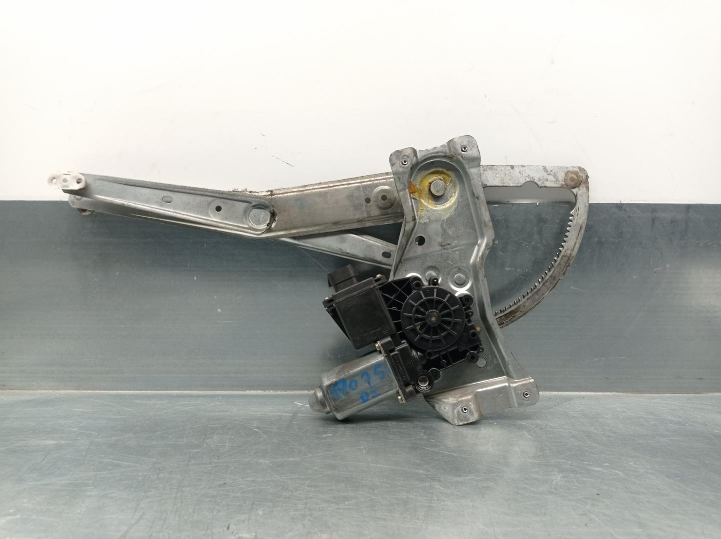 OPEL Astra F (1991-2002) Стеклоподъемник передней левой двери 140197, 6PINES, 5PUERTAS/BROSE 24160824