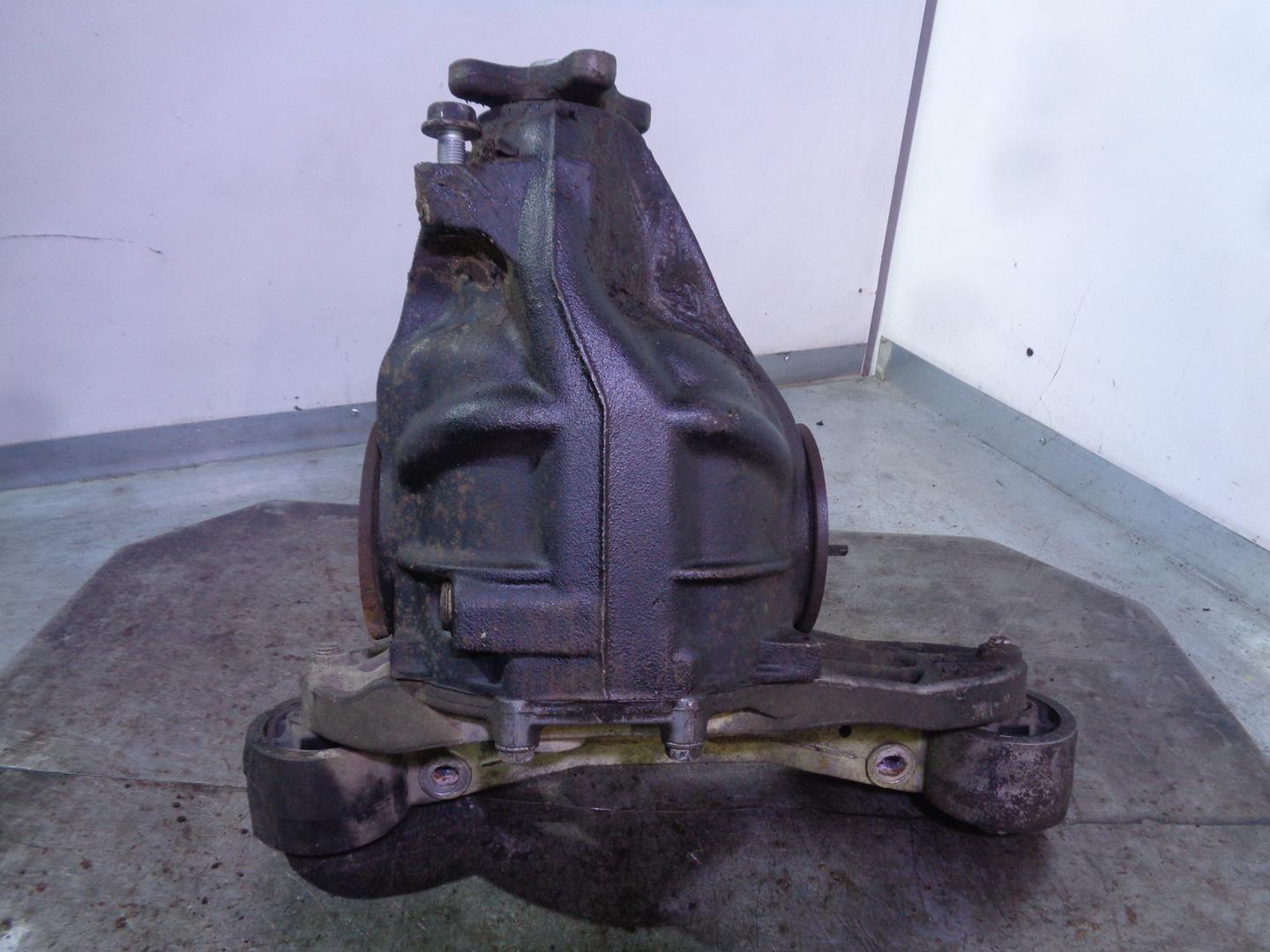 MERCEDES-BENZ Vito W639 (2003-2015) Galinis reduktorius 6393510105,6393510208,3.727 24205651