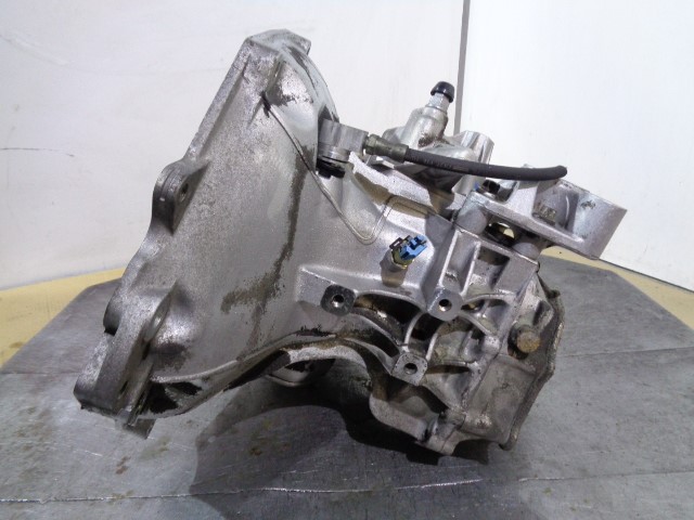 OPEL Astra H (2004-2014) Gearbox F17C374, A27292F17C374, F17 24133634
