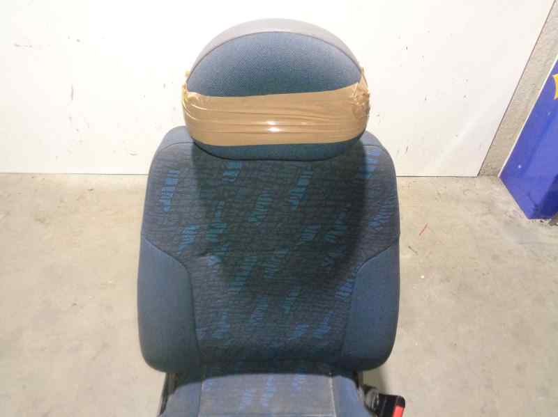 RENAULT Corsa C (2000-2006) Front Right Seat 5PUERTAS,5PUERTAS+TELAAZUL 19740065