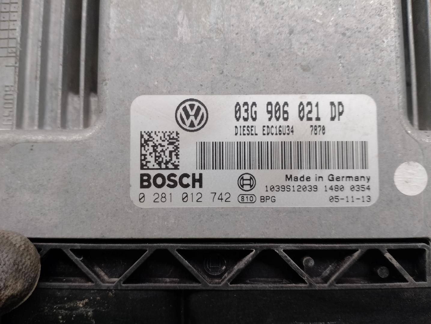 VOLKSWAGEN Passat B6 (2005-2010) Engine Control Unit ECU 03G906021DP, 0281012742 21729122