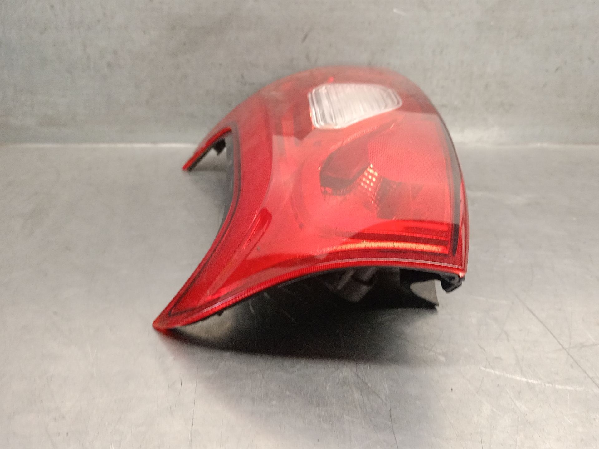 Scheinwerfer hinten rechts 46341162 52102350 de Fiat Panda (312_, 319_) 2012-2026 69 CV con 61000 km - pieza usada