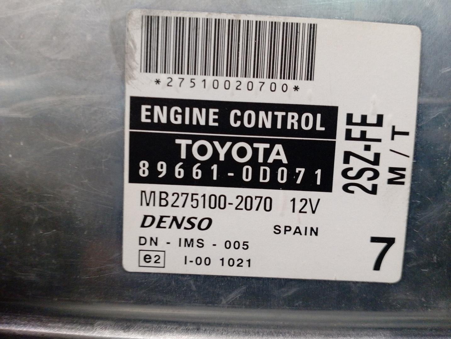 TOYOTA Yaris 1 generation (1999-2005) Motora vadības bloks 896610D071, MB2751002070, DENSO 21727576