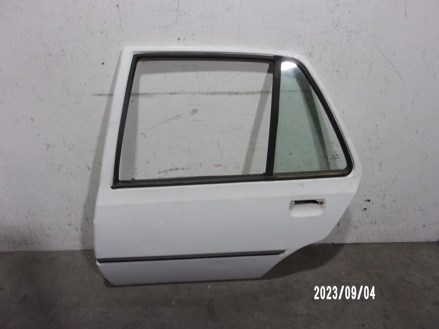 PEUGEOT 205 1 generation (1983-1998) Rear Left Door 900643REFDERF,BLANCA,5PUERTAS 21104138