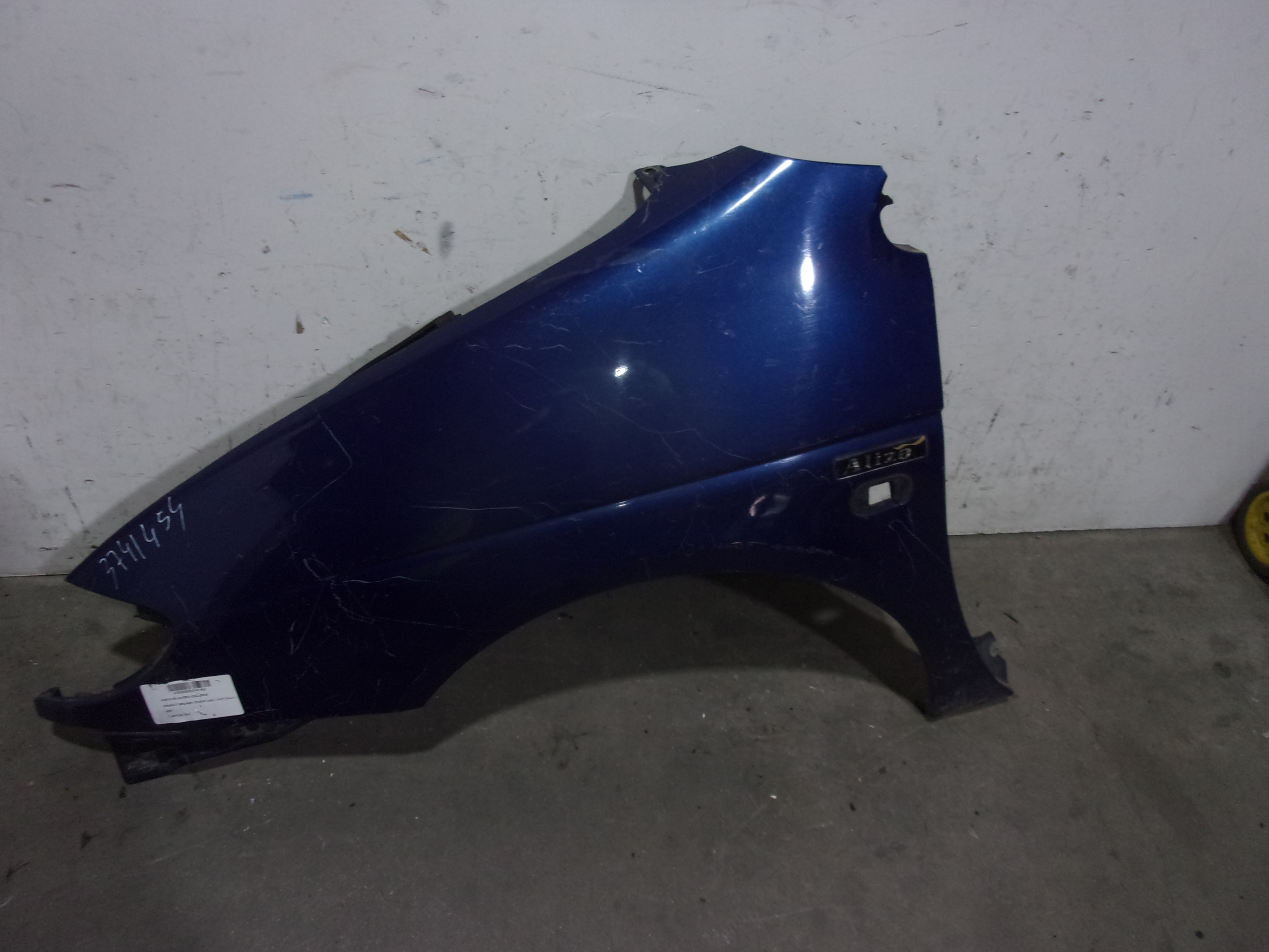 MERCEDES-BENZ Megane 1 generation (1995-2003) Front Left Fender AZUL,7700843699+ 19782721