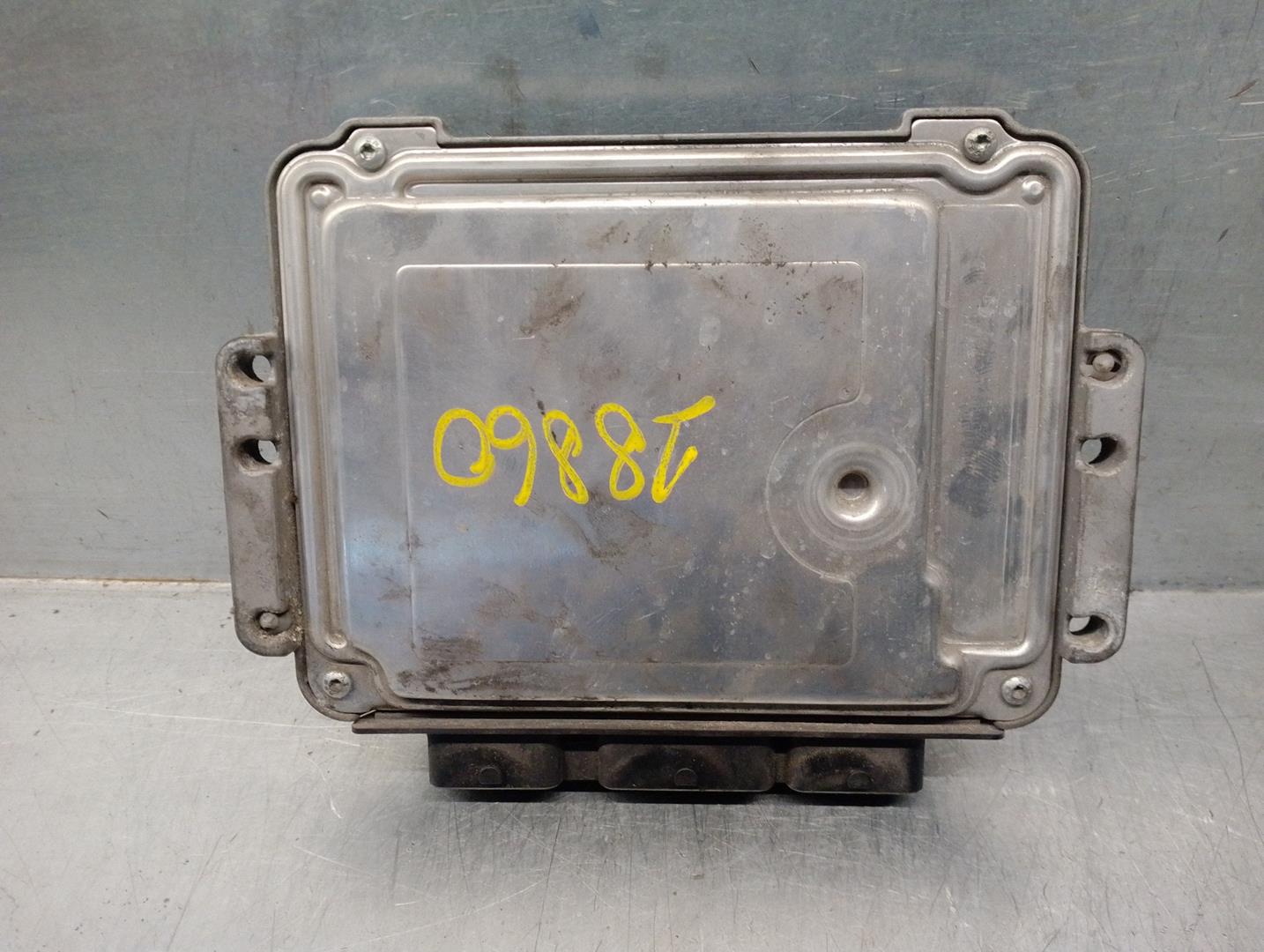 FORD Focus 2 generation (2004-2011) Engine Control Unit ECU 4M5112A650YE, 0281011701 21727514