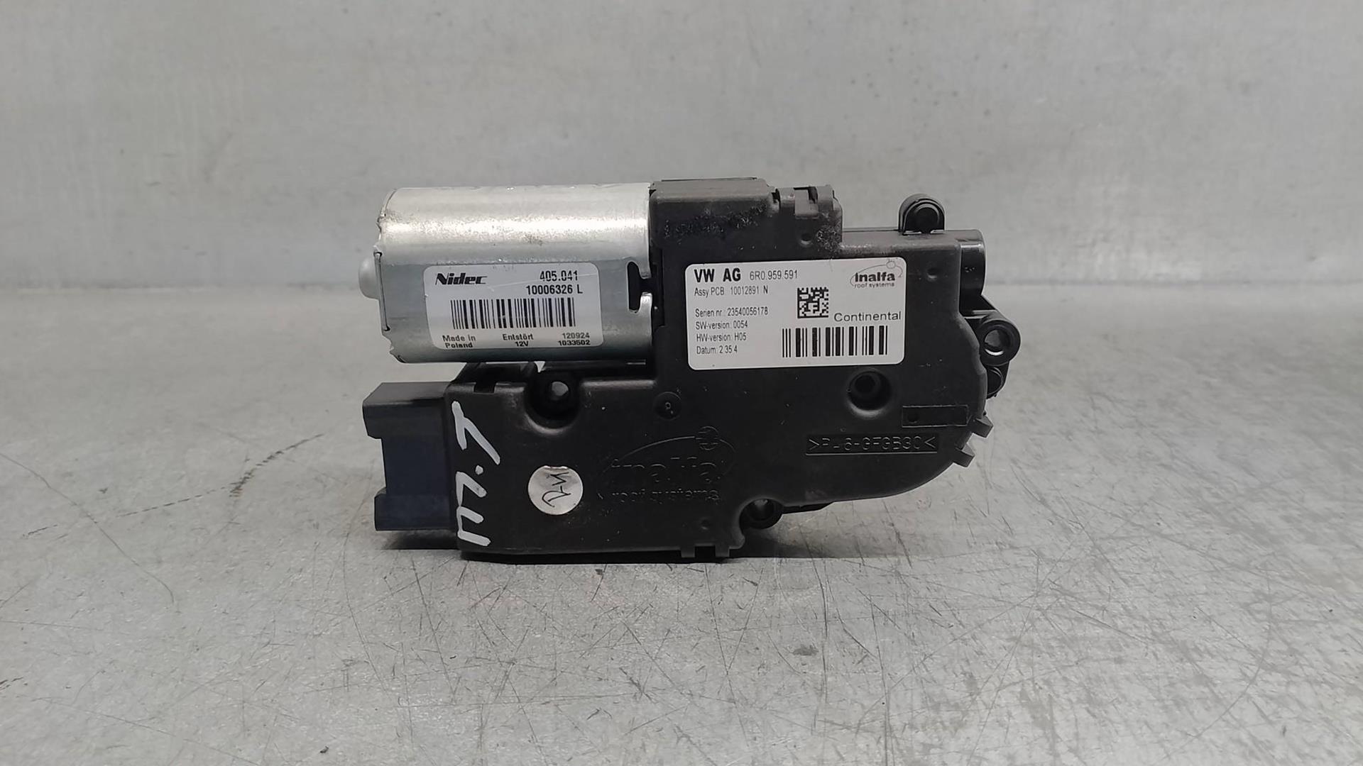 VOLKSWAGEN Scirocco 3 generation (2008-2020) Module de commande de toit ouvrant 6R0959591 23758453