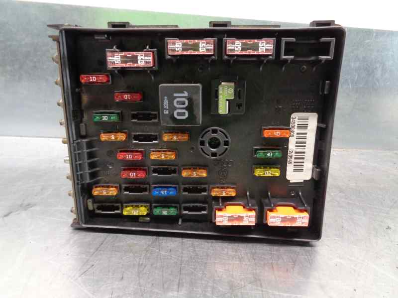 VOLKSWAGEN Passat Variant 1 generation (2010-2024) Fuse Box 3C0937125 19754908