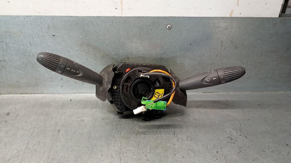 Light switch 188A4000 735444632 de Fiat Panda / panda classic (169_) 2010-2013 60 CV con 244000 km