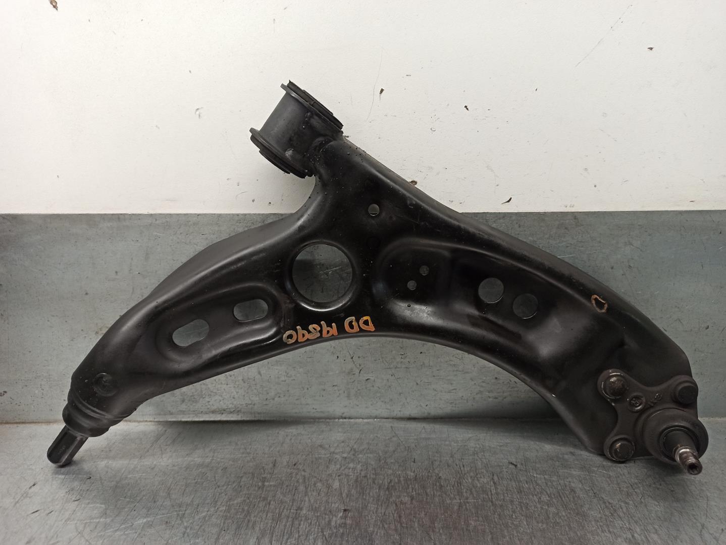 VOLKSWAGEN Passat Variant 1 generation (2010-2024) Front Left Arm 5N0407152 24212629