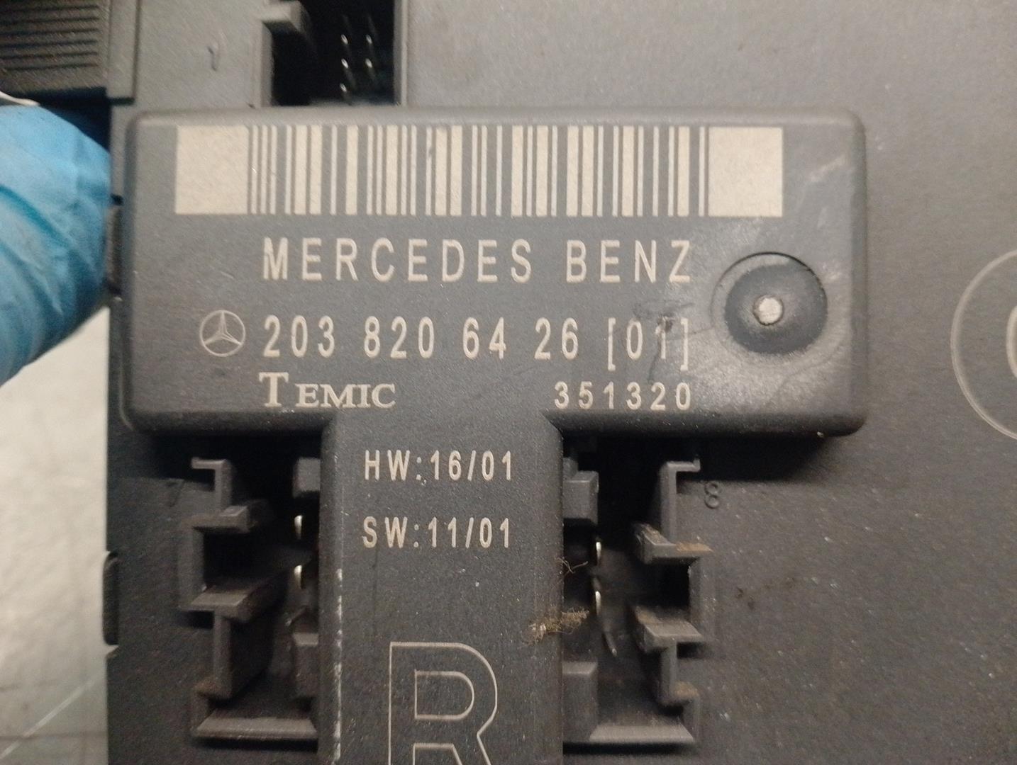 MERCEDES-BENZ C (W203) Kiti valdymo blokai 2038206426 22778376