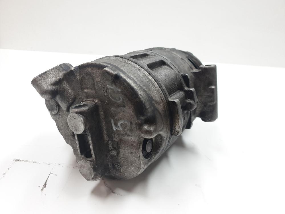 Compresor del aire acondicionado M57 D25 (256D1) 4472208027 de Bmw 5 touring (e39) 1997-2000 163 CV - pieza usada