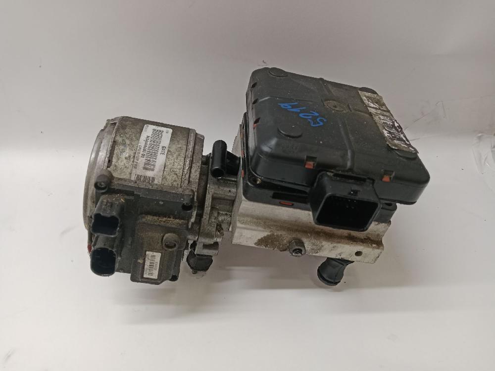 Bomba de suspensión AHW 9654068680 de Citroen C5 station wagon 2008-2018 181 CV con 196091 km