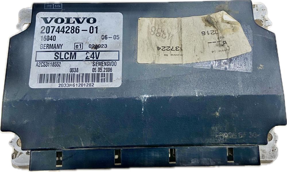 20744286 de Volvo Fh13 0-0 - pieza usada