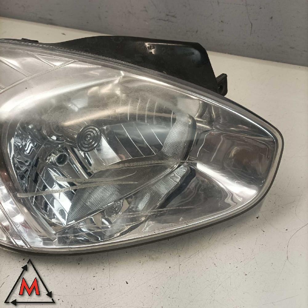Faro derecho G4EE 010190999000 de Hyundai Accent iii sedán (mc) 2005-2010 1399 CV/ 71 KW CV - pieza usada