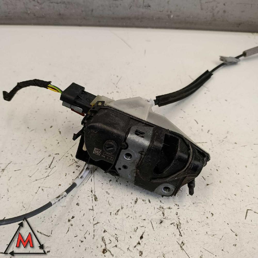 Serrure avant droit YH01 16942678 de Peugeot 3008 suv (mc_, mr_, mj_, m4_) 2016-2020 1499 CV - pieza usada