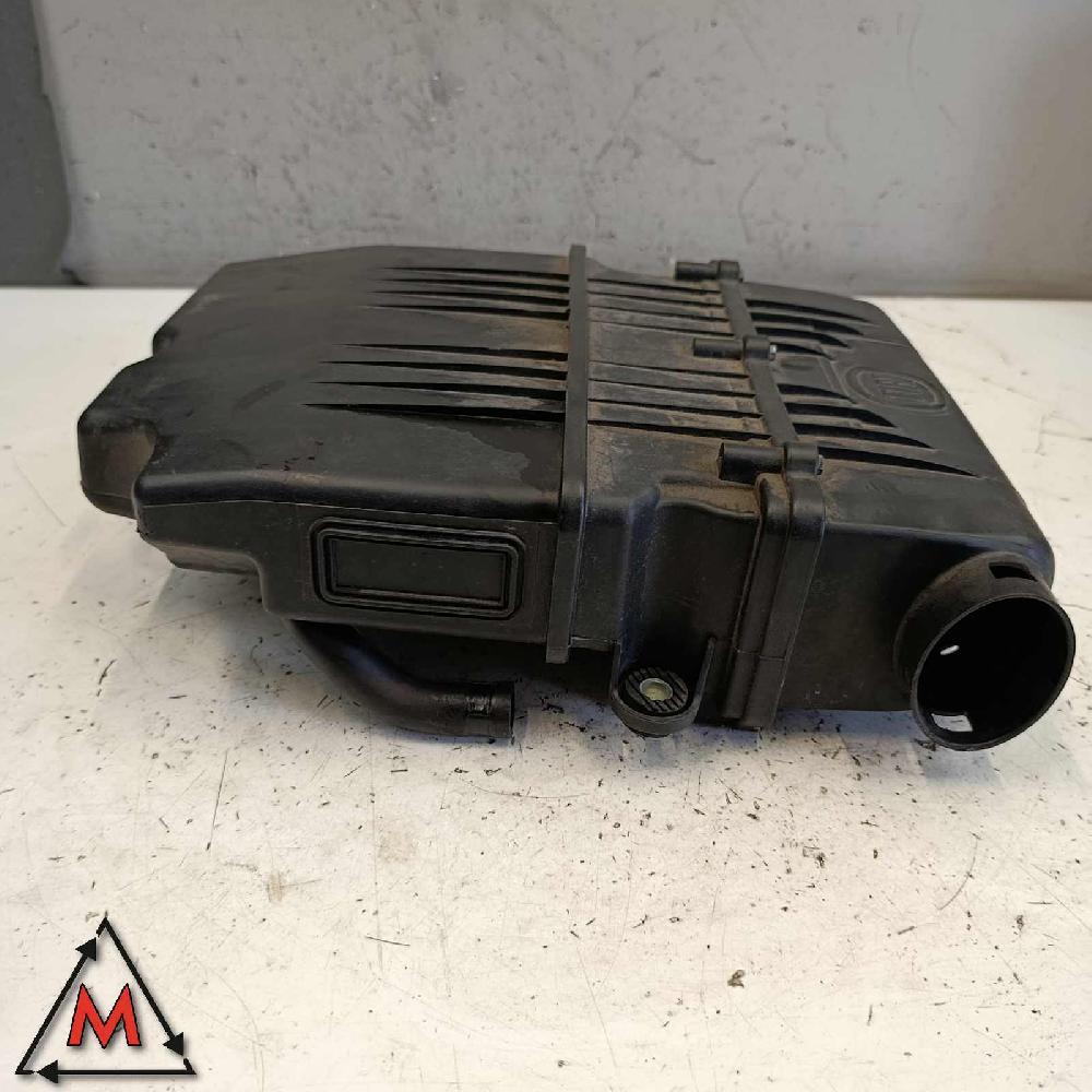 Caja filtro de aire 199A4000 51773400 de Fiat Punto 199 evo 2009-2012 1248 55 CV - pieza usada