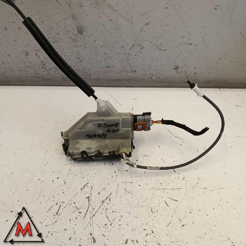 Serrure avant droit YH01 16942678 de Peugeot 3008 suv (mc_, mr_, mj_, m4_) 2016-2020 1499 CV
