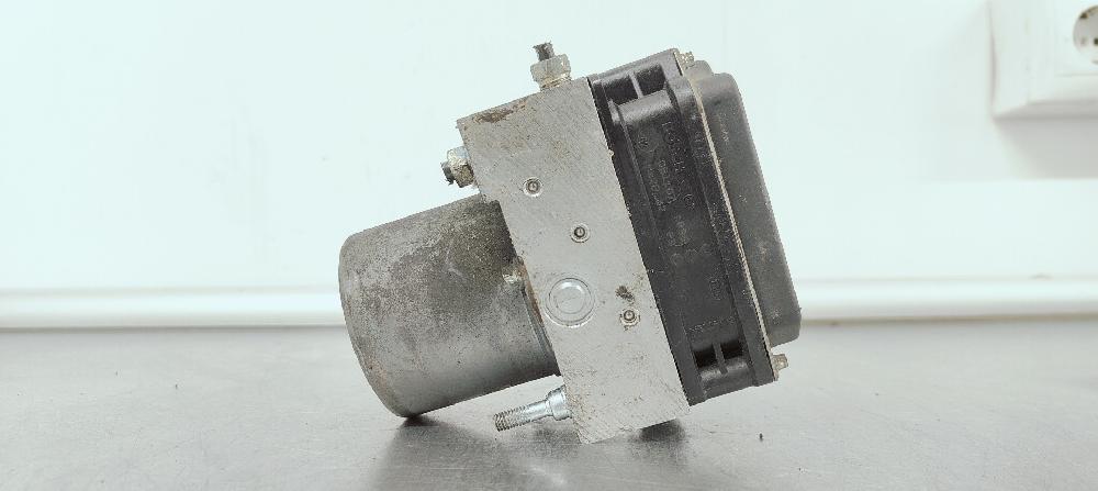 Abs EE20Z 0265234662 de Subaru Legacy iv station wagon (bp) 2003-2009 150 CV - pieza usada