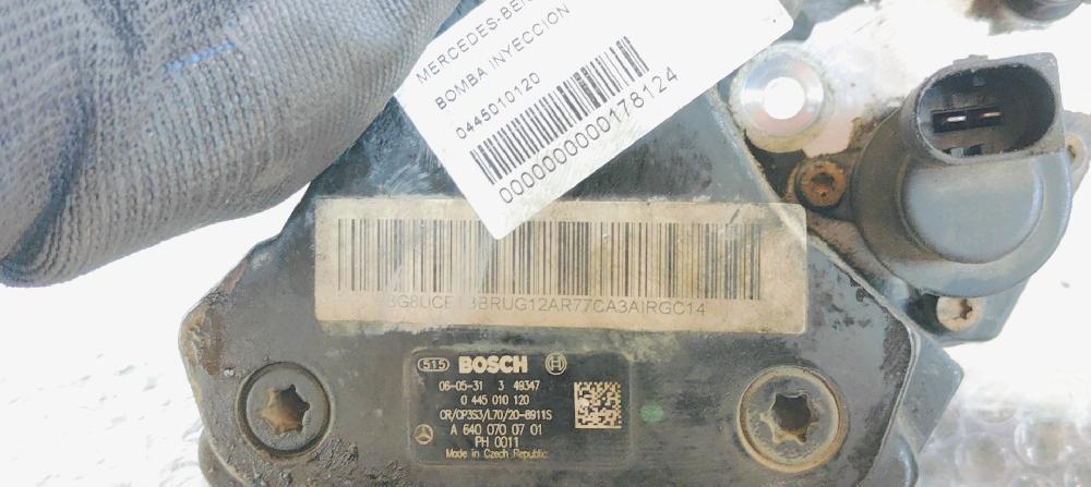 Injection pump 640940 0445010120 de Mercedes-benz Clase a (w169) 2004-2012 109 CV - pieza usada