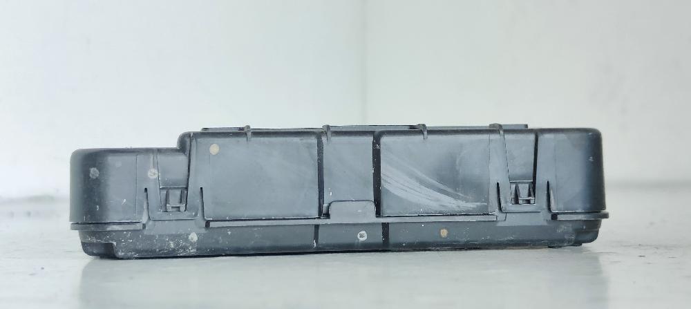 Caja de relés / fusibles 8200309693 de Renault Scénic ii (jm0/1_) 2003-2006 120 CV - pieza usada