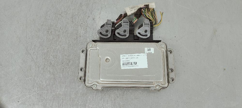 Centralita motor uce NFU 0261208899 de Citroen C4 i (lc_) 2004-2011 109 CV - pieza usada