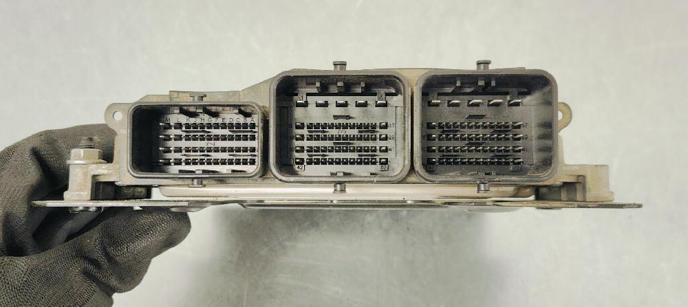 Centralita motor uce 9HP 0281030546 de Peugeot 208 2012-2019 92 CV - pieza usada
