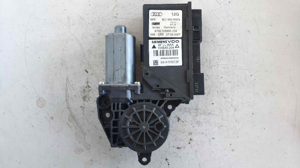 Fernsterhebermotor vorne rechts 0130821764 de Audi A4 berlina (8e) 2004-2007 116 CV - pieza usada