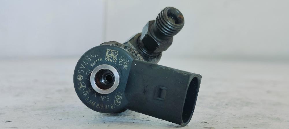 Inyector 640940 0445110167 de Mercedes-benz Clase a (w169) 2004-2012 109 CV - pieza usada