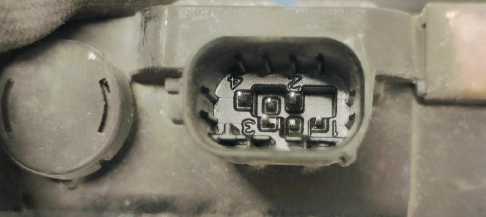 Módulo electronico 9HD 9673046780 de Peugeot 3008 monospace (0u_) 2009-2016 115 CV - pieza usada