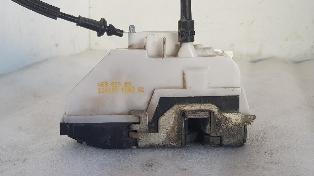 Fecho da porta frente esquerda 8HXDV4TD 46982980 de Citroen C3 1995-2010 68 CV - pieza usada