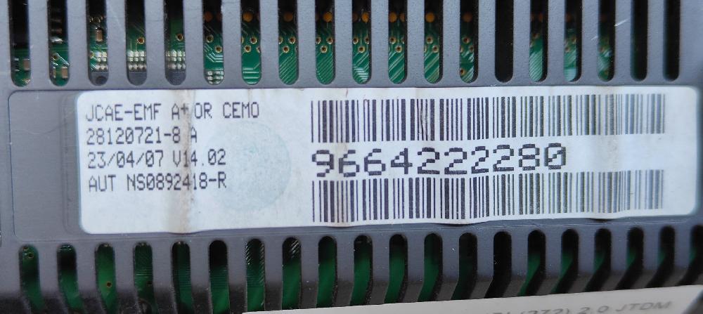 Multifunction screen RHK 9664222280 de Fiat Scudo caja/chasis (270_, 272_) 2007-0 120 CV - pieza usada