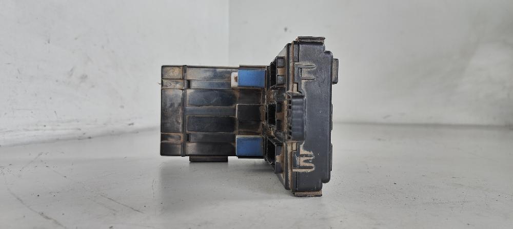 Caja de relés / fusibles 9540026500 de Hyundai Santa fé i (sm) 2001-2006 113 CV - pieza usada