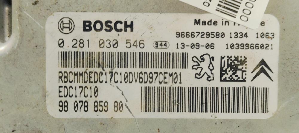 Centralita motor uce 9HP 0281030546 de Peugeot 208 2012-2019 92 CV - pieza usada