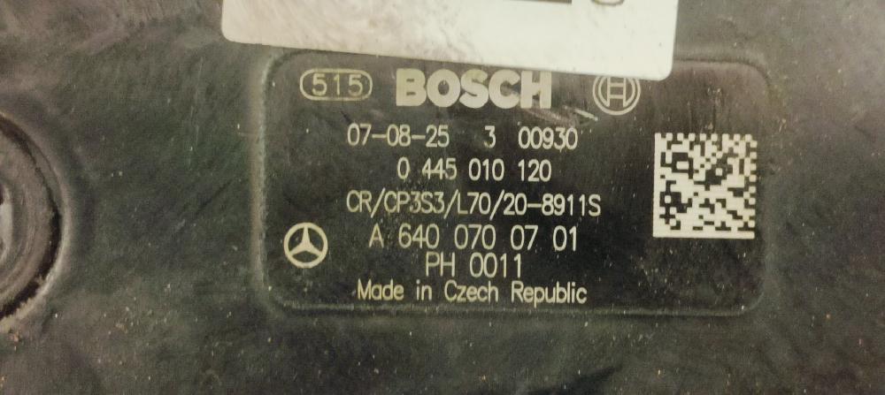 Injection pump 640940 0445010120 de Mercedes-benz Clase a (w169) 2004-2012 110 CV - pieza usada