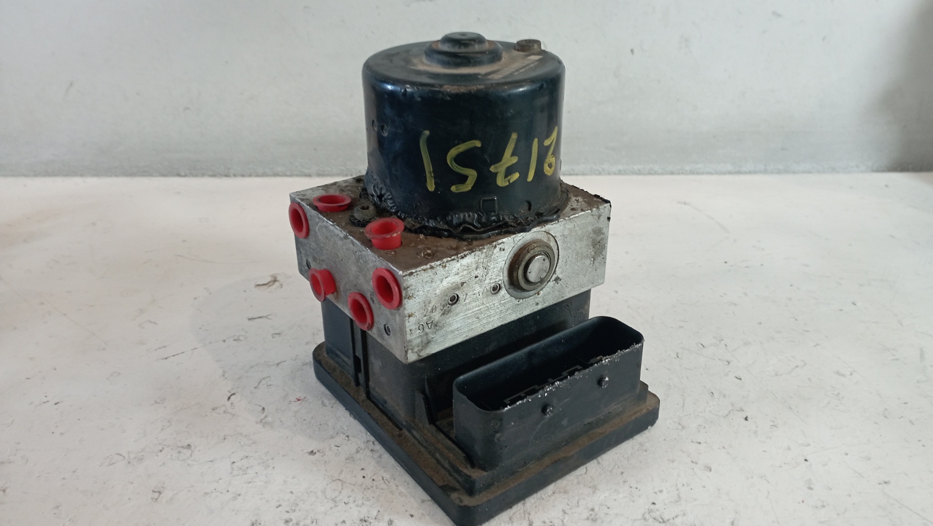 Abs 24447835 de Opel Astra 2004-2007 - pieza usada