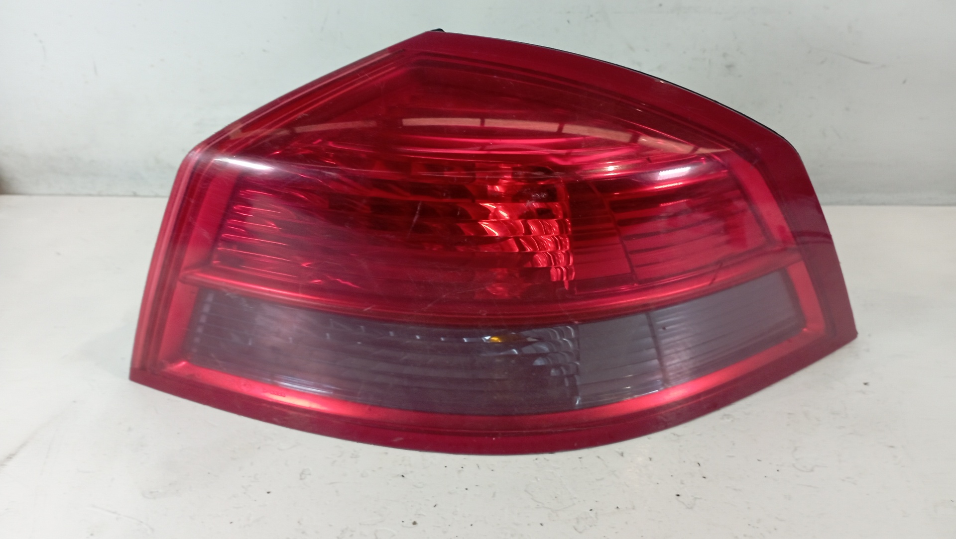 Scheinwerfer hinten rechts 8200014360 de Renault Vel satis 2002-2005
