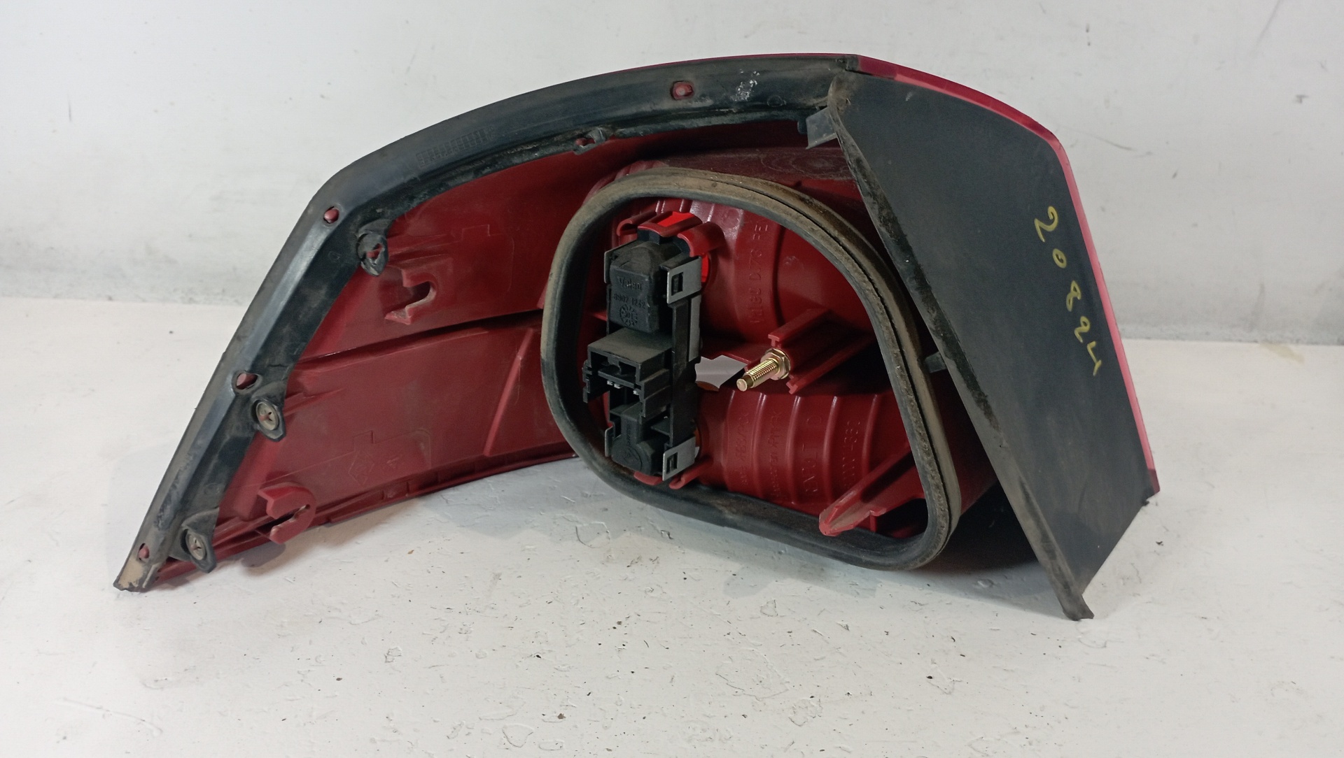 Scheinwerfer hinten rechts 8200014360 de Renault Vel satis 2002-2005 - pieza usada