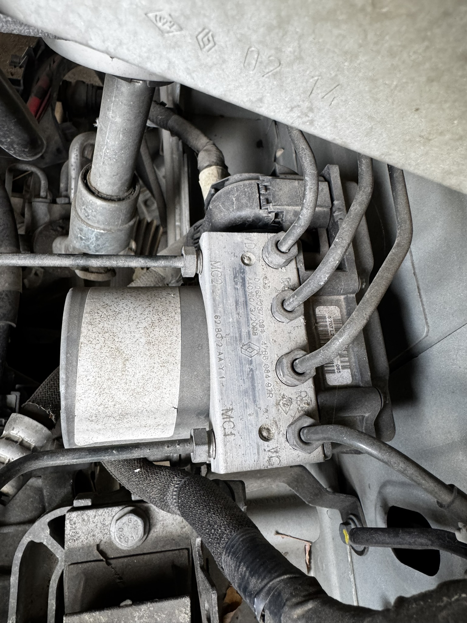 Abs M9T870 0265237094 de Renault Master 2016-2020 con 189120 km