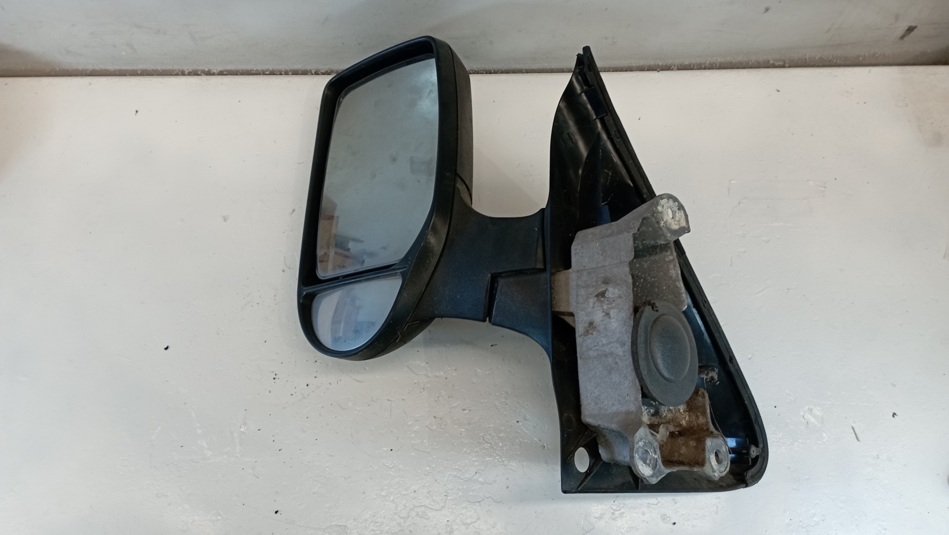 Door mirror left hand 202211 de Ford Transit caja/chasis (fm_ _, fn_ _) 2000-2006 - pieza usada