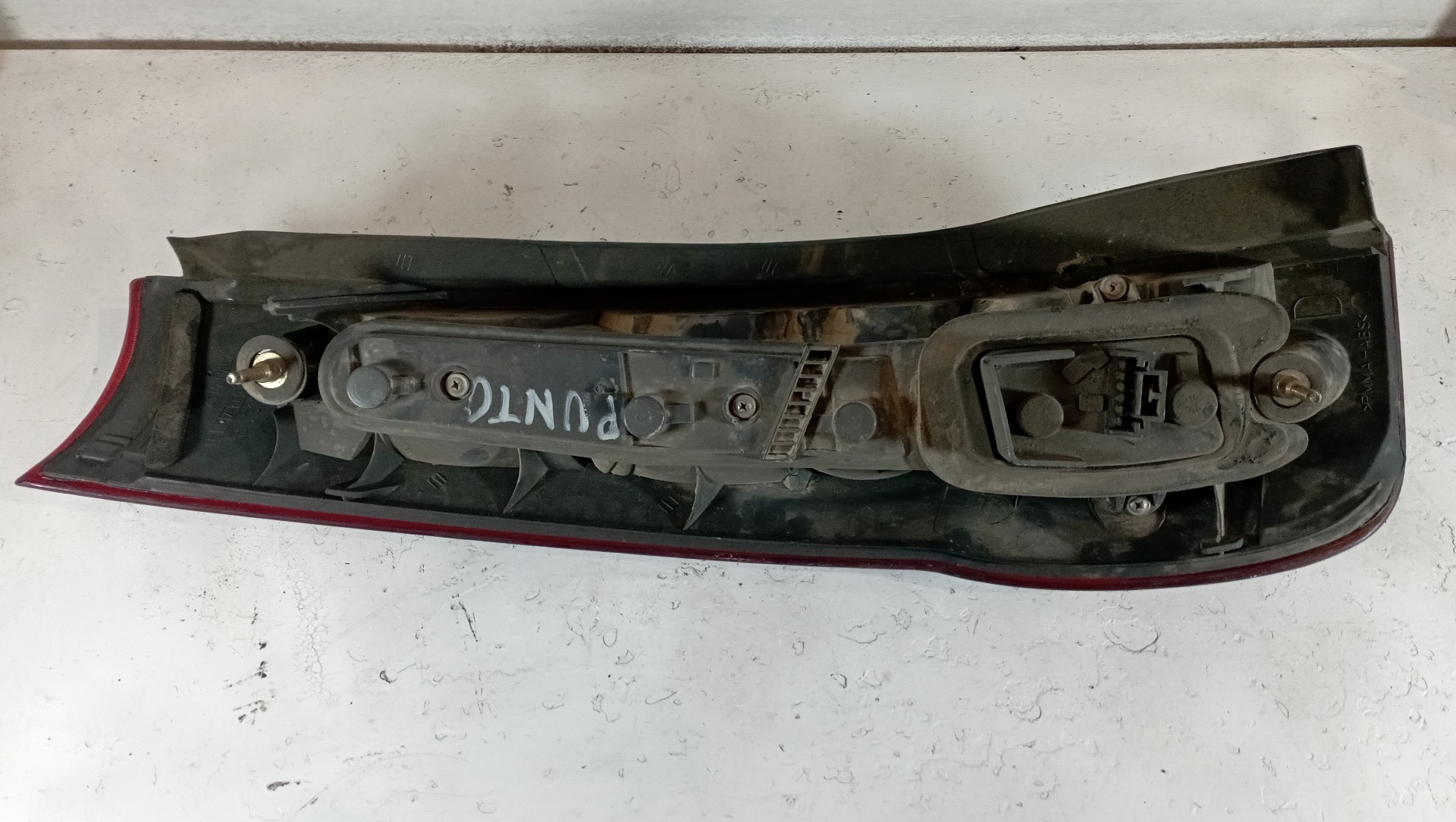 Feu arrière droit 7730722 de Fiat Punto 1993-1999 - pieza usada