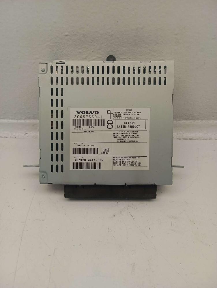 Sistema audio / radio cd D5244T4 306575501 de Volvo Xc90 i (275) 2002-2006 185 CV