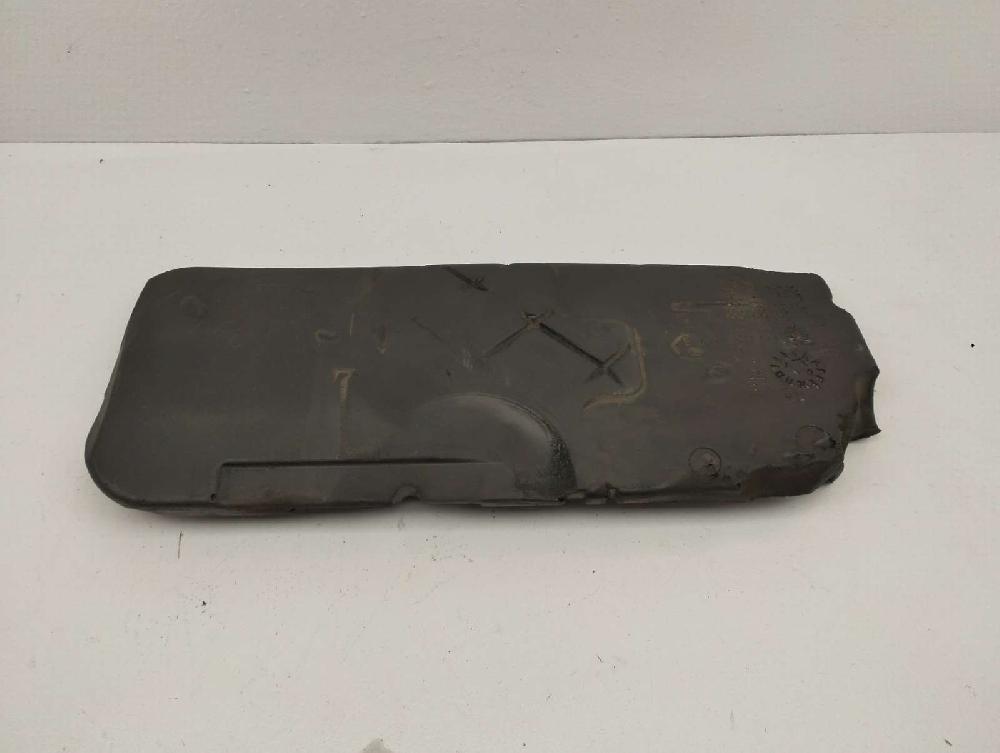 Tapa motor N47D20C 13717802847 de Bmw 5 (f10) 2011-2016 - pieza usada
