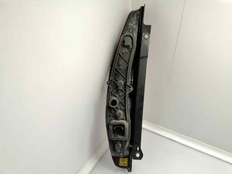 Scheinwerfer hinten rechts 182B9000 51735978 de Fiat Doblo furgoneta/monovolumen (223_) 2006-2005 101 CV con 1 km - pieza usada