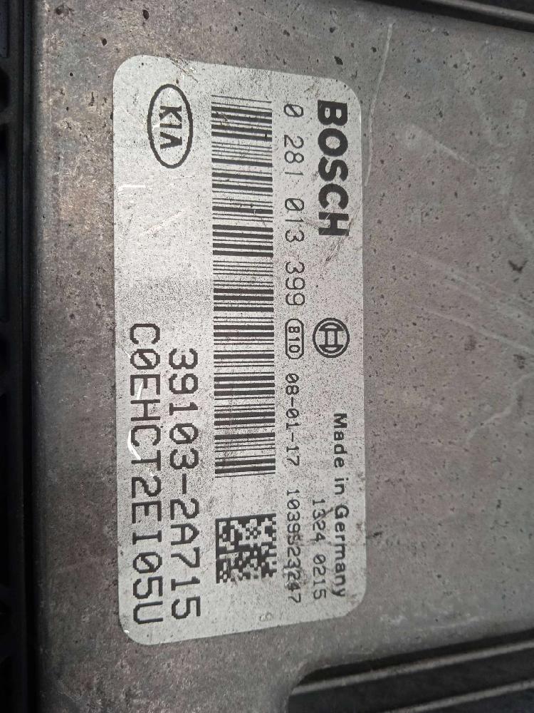 Centralina do motor D4FB 0281013399 de Kia Cee'd sw (ed) 2007-2012 116 CV con 1 km - pieza usada
