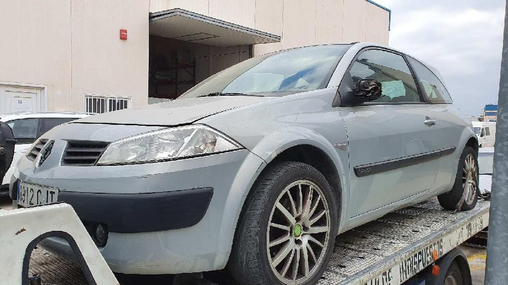 RENAULT Megane 2 generation (2002-2012) Стартер 8200075362B 19985462